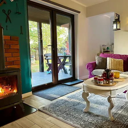 Mala Cegielnia - Balia Z Babelkami I Sauna Na Wylacznosc W Lesnym Klimacie גולוביה